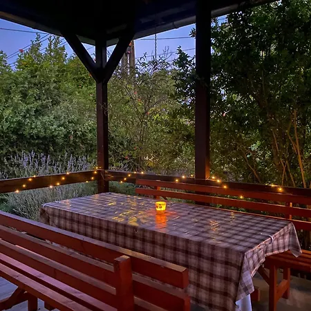 An-ta Nyaralo Holiday home *